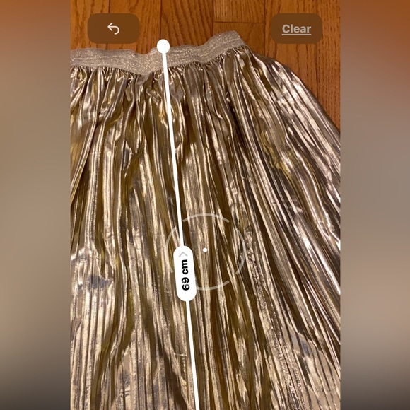 Gold pleated skirt - Picture 8 of 8
